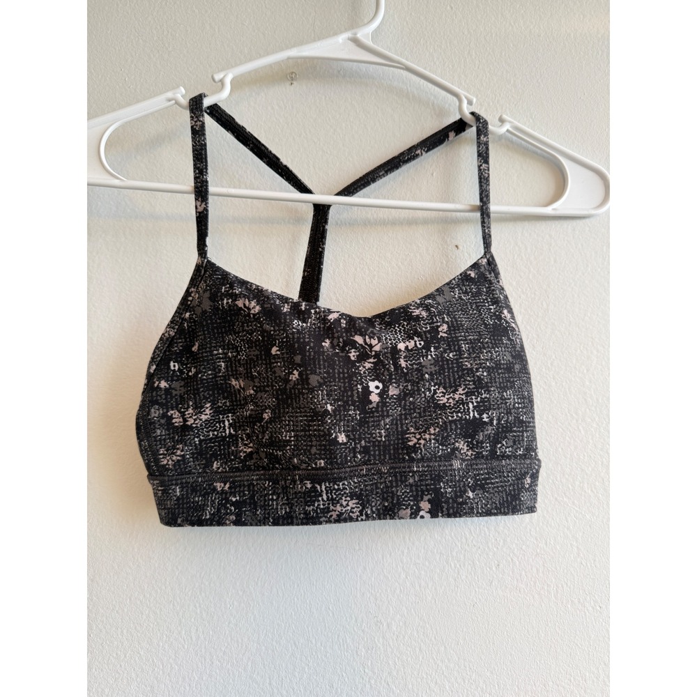 Lululemon Flow Y Bra Nulu Black Grey Abstract Print Yoga Sports Bra Size 4